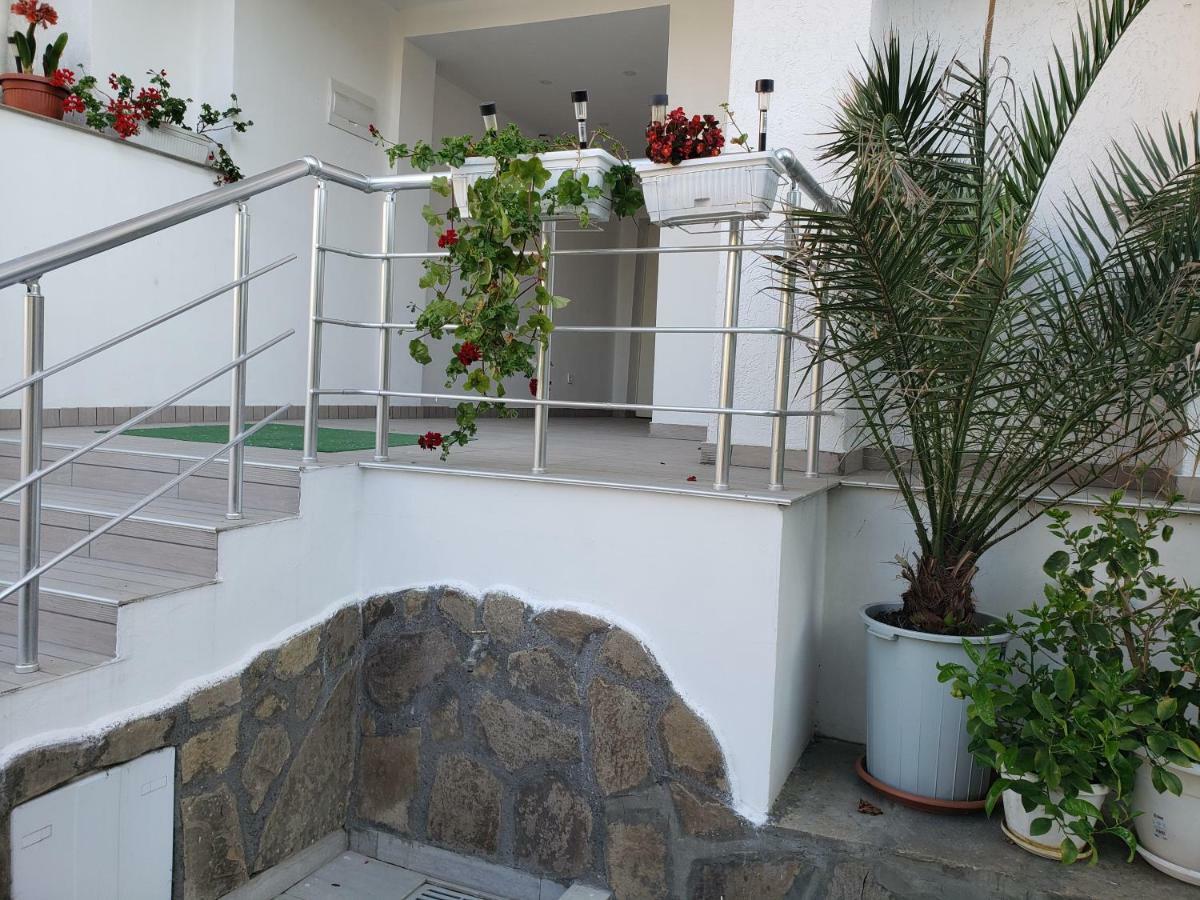 Guest House Evtimov Primorsko Bagian luar foto